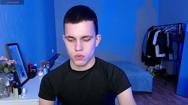 Webkamerová show _m0neyken_