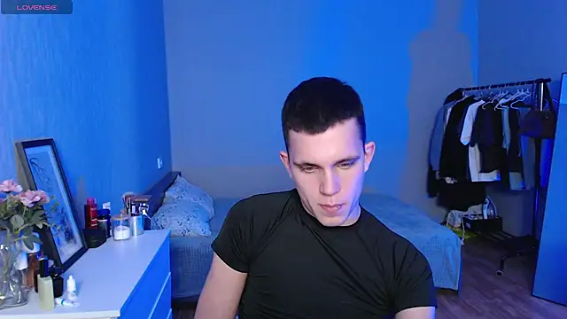 _m0neyken_n Webbikameraesitys