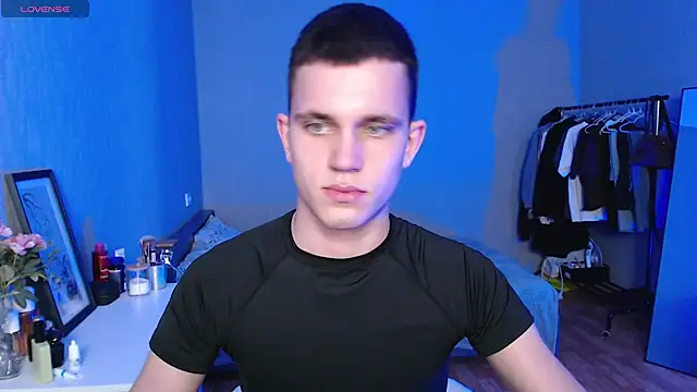 Webkamerová show _m0neyken_