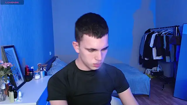 _m0neyken_n Webbikameraesitys