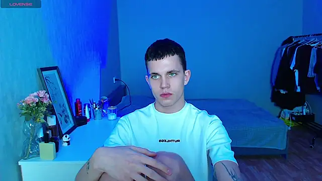 _m0neyken_ Webcam-Show