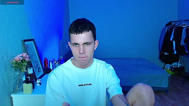 Webkamerová show _m0neyken_