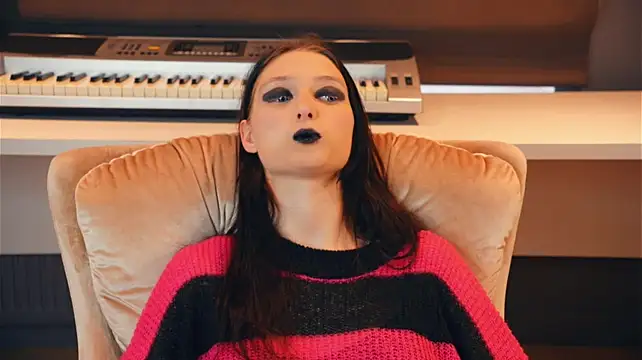 Chat +18 de DalilaSylvia ao vivo