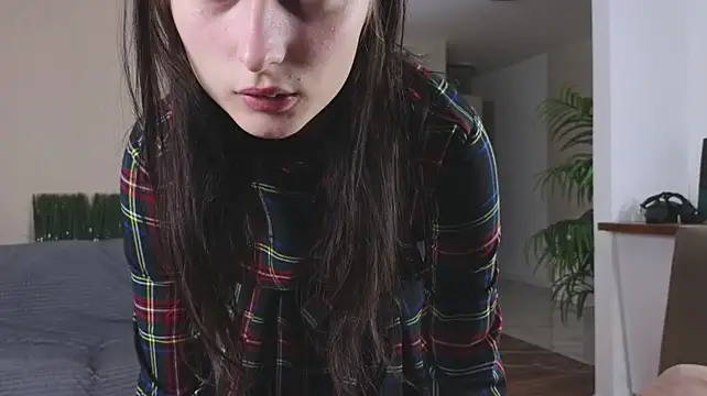 Show modela DalilaSylvia na web-kameri
