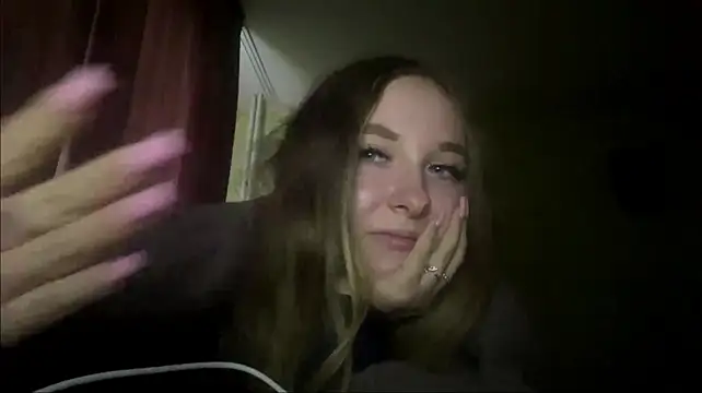Webkamerová show mayafleurr