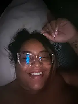 Mia9902 Pertunjukan Webcam