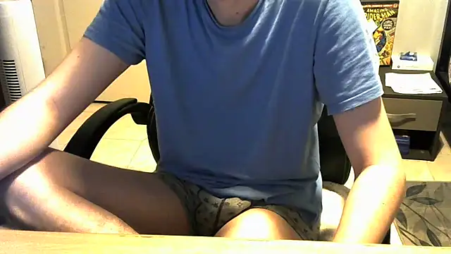 Show modela AlexLeSub na web-kameri