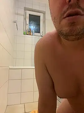 extremeslave Webcamshow
