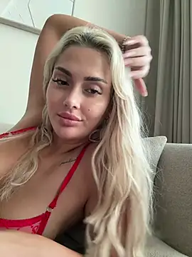 clairebbyy Show in webcam