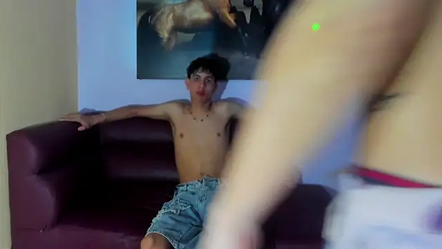 عرض كام Boys_twink_hot69
