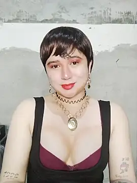 superhotshemale Pertunjukan Webcam