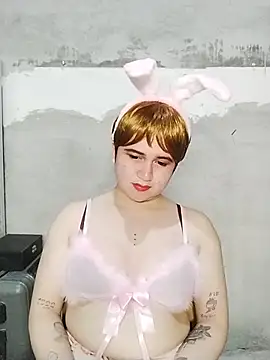 superhotshemale Pertunjukan Webcam