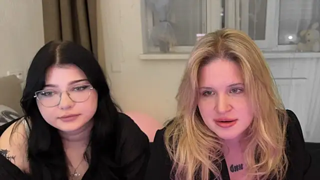 evaslmnl Show in webcam