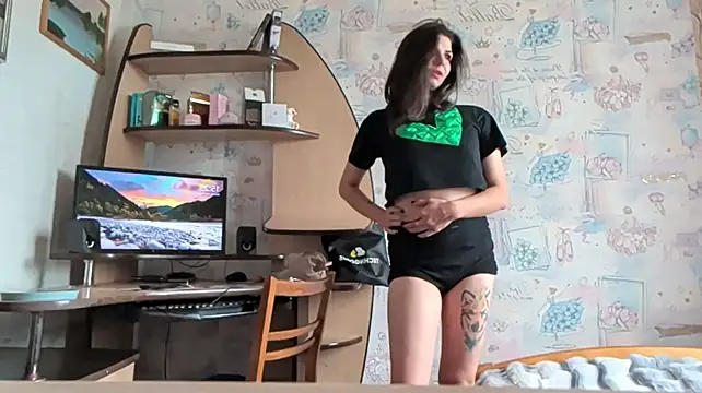 RussellRubinich Adlı Modelin Canlı XXX Sohbeti