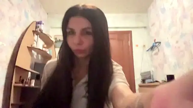 عرض كام RussellRubinich