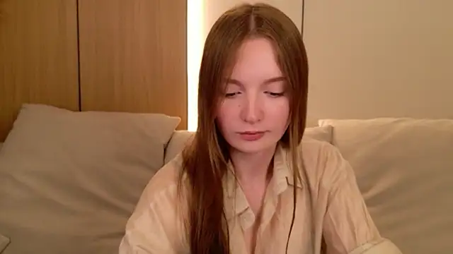 LilyMoores Chat XXX in diretta