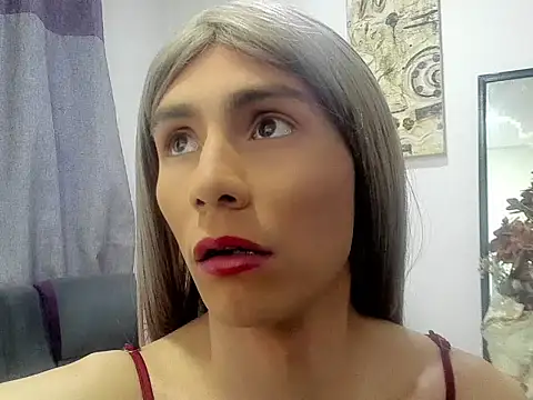 IrisLove_ Adlı Modelin Web Kamerası Şovu
