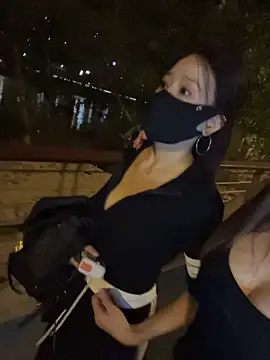 แชท XXX สดของ YouYouBaBe