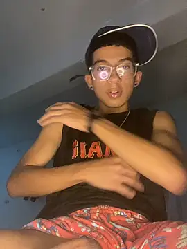 Show modela elpekee na web-kameri