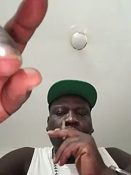 Champdawg247 网络视讯表演