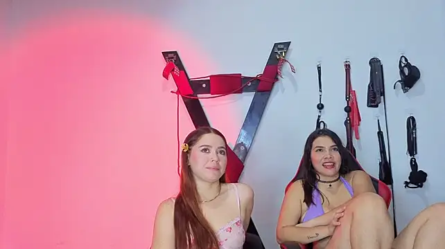 Hana_and_Chantal Webcam-Show