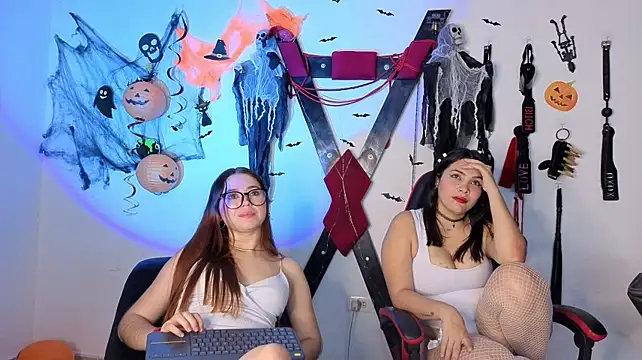 Show de Hana_and_Chantal na webcam