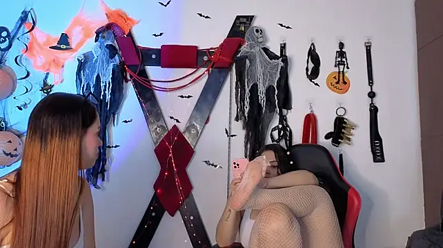 Hana_and_Chantal 网络视讯表演