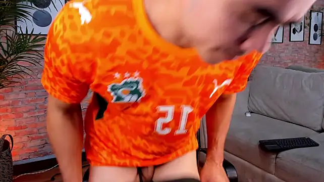 Mateo_Strong1 网络视讯表演