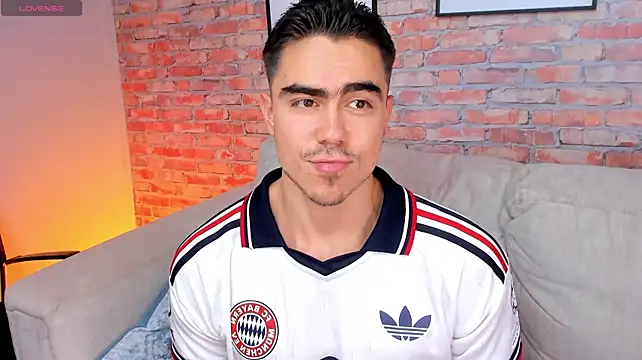 Mateo_Strong1 Webcamshow