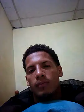 Alejandro_Pina Show Webcam