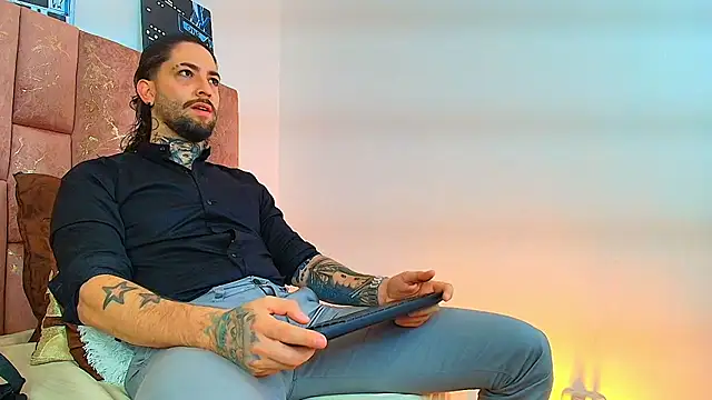 ALPHA_MASTER1 Show in webcam
