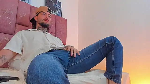 ALPHA_MASTER1 网络视讯表演