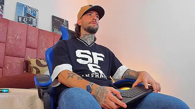 Webkamerová show ALPHA_MASTER1