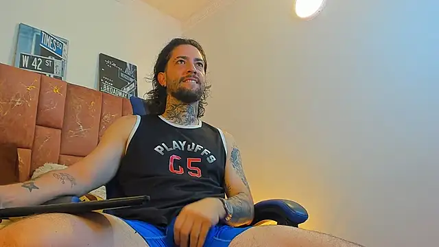 ALPHA_MASTER1 – webcam-show