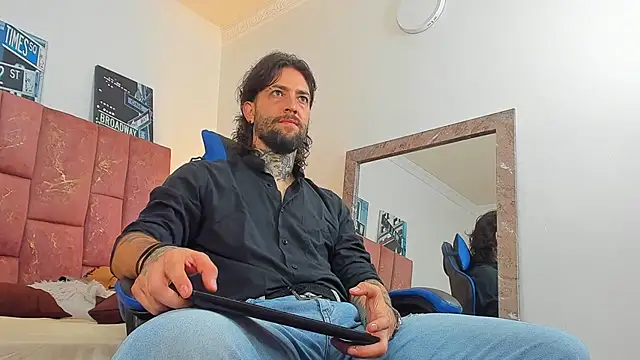 Webkamerová show ALPHA_MASTER1