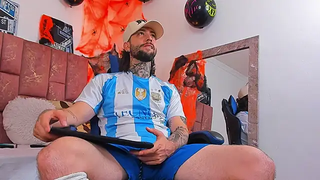 ALPHA_MASTER1's Webcam Show