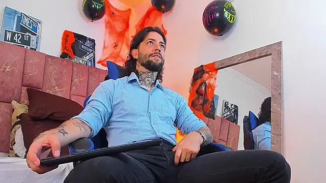 ALPHA_MASTER1 Webcamshow