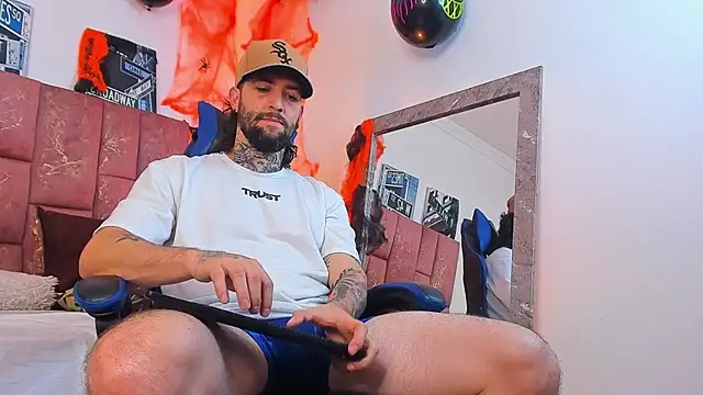 ALPHA_MASTER1 – webcam-show