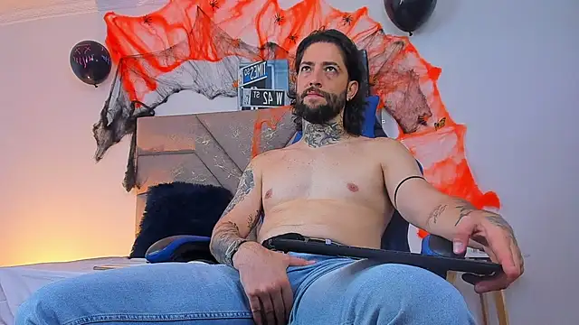 ALPHA_MASTER1 Webcamshow