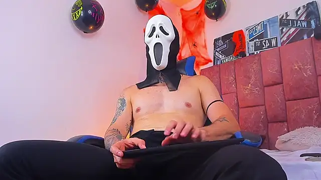 ALPHA_MASTER1 webcam show