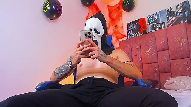 ALPHA_MASTER1 webcam show
