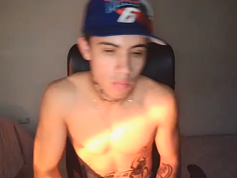 Show modela David_LongVibe na web-kameri
