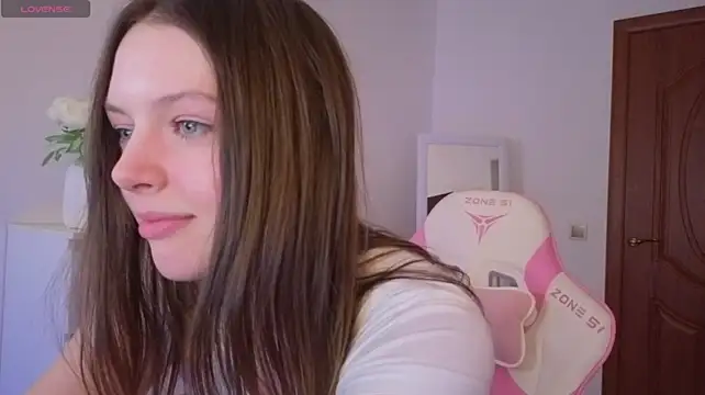 OopsieKellyn Webbikameraesitys
