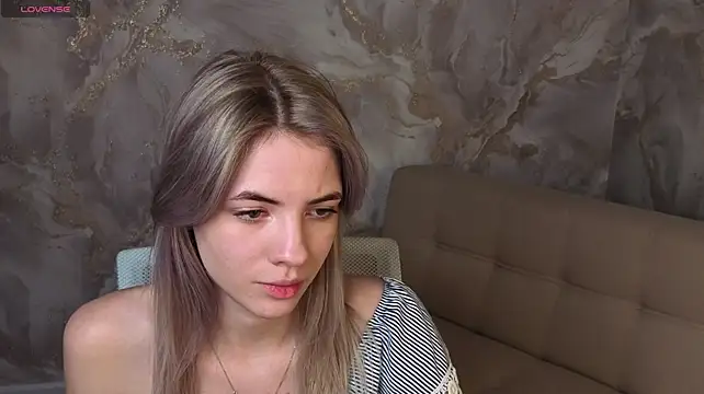 Vivienn_Rose's Webcam Show