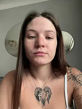 Show modela meow_sexy na web-kameri