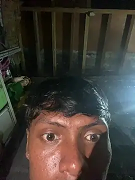 cocckytwink21 Pertunjukan Webcam