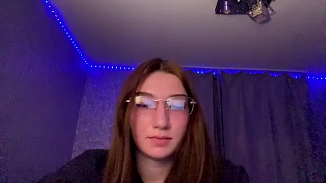 ManyMaron Pertunjukan Webcam