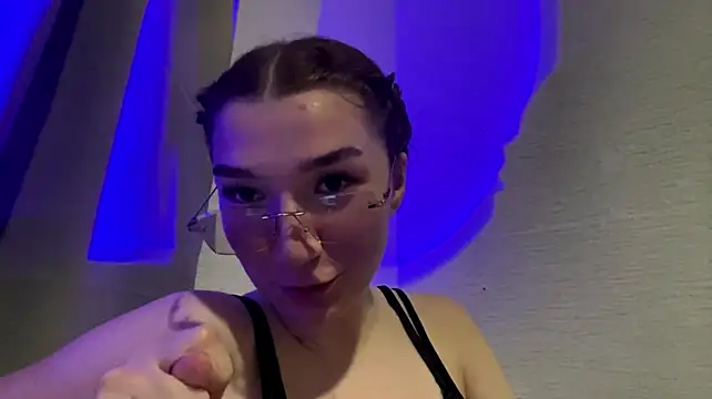 Show modela ManyMaron na web-kameri