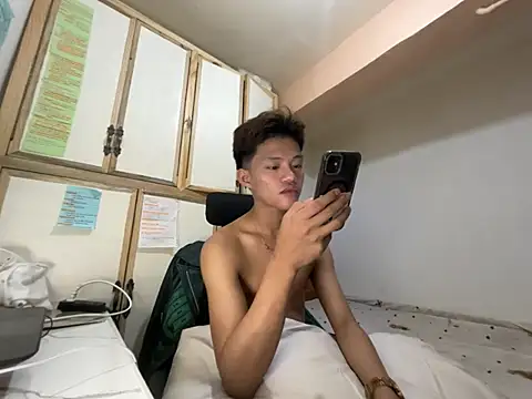 wildpinoy27 Show Webcam