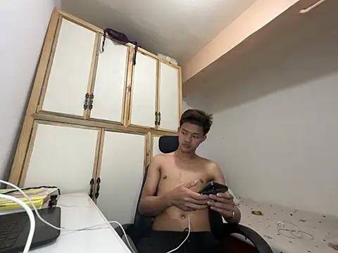 wildpinoy27 网络视讯表演